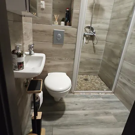 Apartment Centre